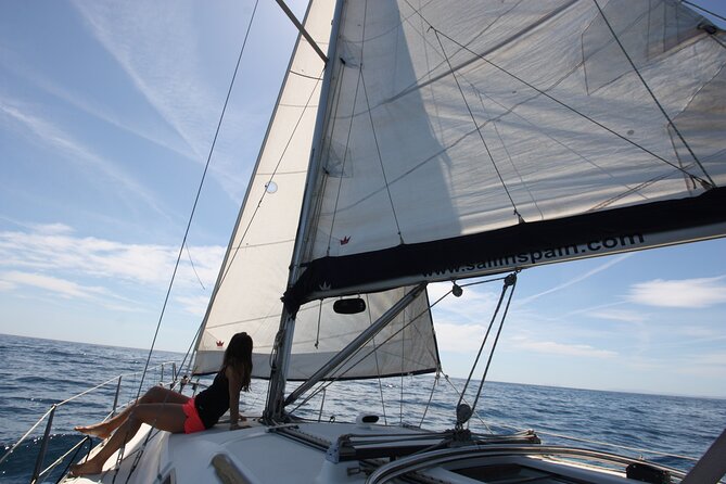 2 day sailing to Sotogrande from Marbella - Food and Drinks: What’s Included, What You’ll Need to Plan