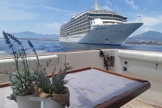 3 Hours Boat Tour along the Marbella Coast - From Nueva Andalucía to Puerto Banús: setting the mood fast