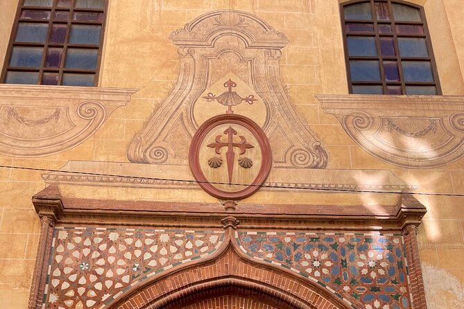 A Self-Guided Tour of Ancient Malaga’s History - Las Bodegas El Pimpi and Plaza de Uncibay: Tapas Without Forcing It