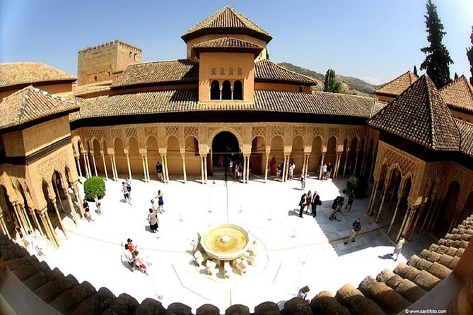Alhambra, Nasrid Palaces and Generalife Private Tour from Malaga - Door-to-door pickup from Malaga: fewer moving parts
