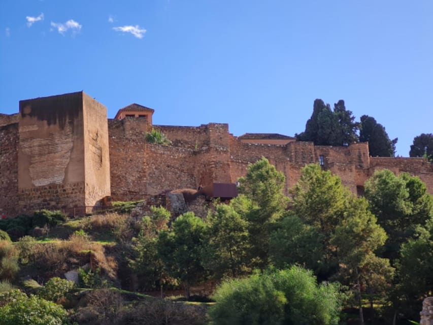 Audioguide City Walk Malaga for cruises (German & English) - A 2–3 Hour Old-Town Walk That Starts at the Central Fountain