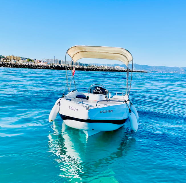 Benalmadena: 6-Seater Speedboat license-free Boat Rental - What your hour at sea feels like: photos, wildlife viewing, snorkeling, and dolphin time