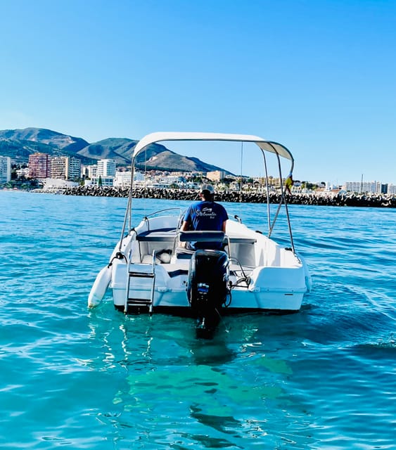 Benalmadena: 6-Seater Speedboat license-free Boat Rental - Should you book this Benalmádena license-free boat rental?