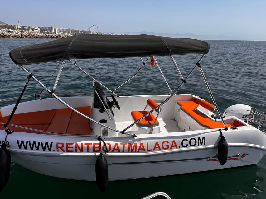Benalmádena: Boat Rentals License-Free on the Costa del Sol - Snorkeling gear included: what you’re really paying for