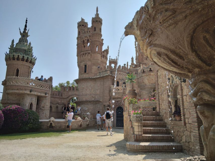 Benalmadena: Colomares Castle Tour with Entry Ticket - Who this tour is best for (and who should rethink it)