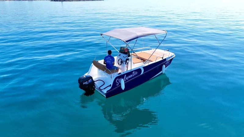 Benalmádena: license-Free Rent Boat for Dolphin Watching - Picking your route for dolphins, beaches, and sunsets