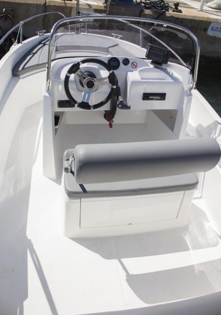 Benalmádena: No qualification! You are the captain! - Price and Value: $206 for Up to 6 People
