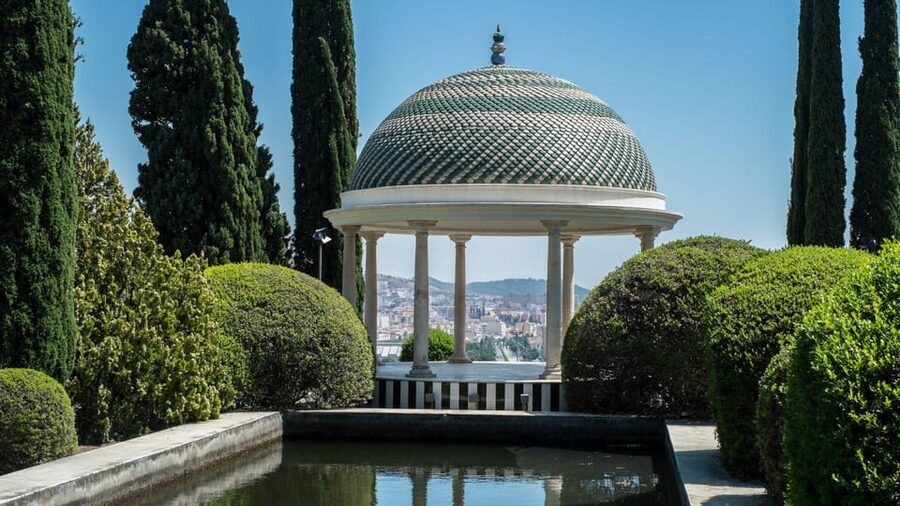 Best of Málaga: Private Walking Tour with a Local - Málaga Cathedral: A Cultural Stop, Not a Doctoral Seminar