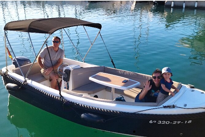 Boat Rental Without License in Benalmádena - The Key Bits Before You Go