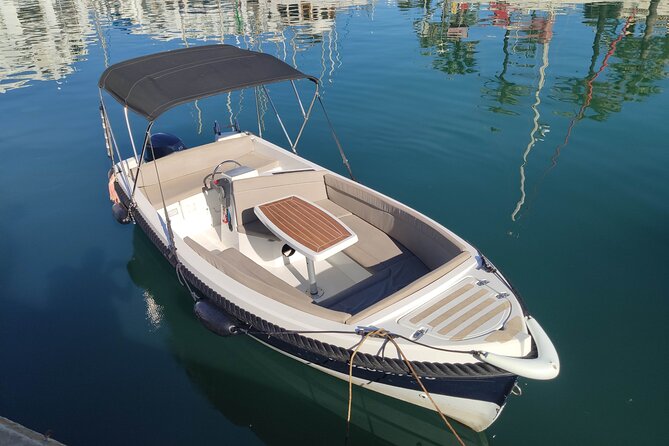 Boat Rental Without License in Benalmádena - Speed and Engine Reality Check (Plan for a Coastal Cruise)
