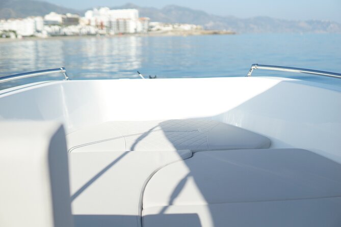 Boat Rentals without licence in Nerja - Weather and sea conditions: why flexibility is built in