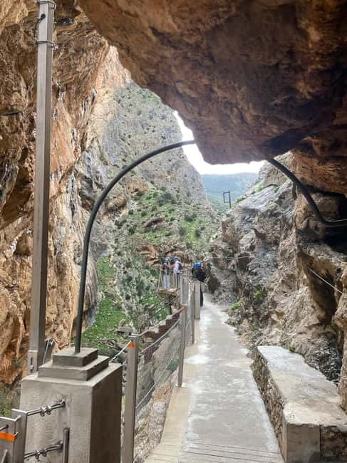 Caminito Del Rey From Málaga: Round-Trip Bus + Tour with Official Guide - Languages and group setup: how to get the most out of your guide