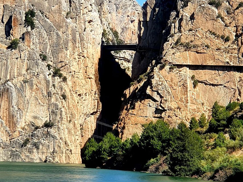 Caminito del Rey & White Village Tour with Tapas from Málaga - Key highlights worth planning for