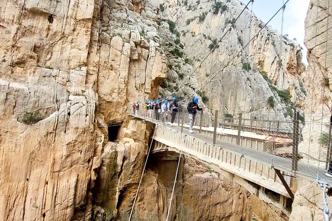 Caminito del Rey with Pickup from Nerja, Torrox and Torre del Mar - What the guide and bus coordinator do for you