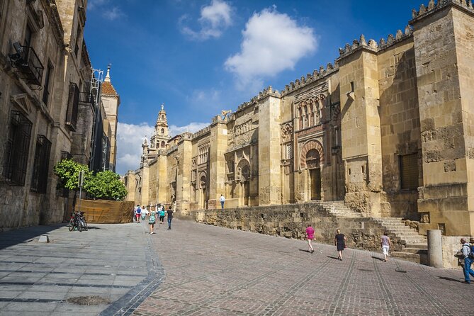 Cordoba Tour with Mosque, Synagogue and Patios from Malaga - The ride from Malaga: coach comfort, language grouping, and timing