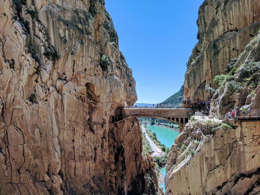 Costa del Sol: Caminito del Rey Guided Trip - The Caminito del Rey Trail: 7.7 Kilometers of Footbridges and Narrow Sections