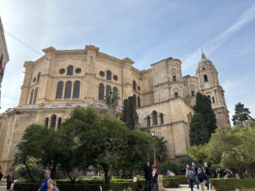 Discover Málaga in 2 Hours: Relaxing Tour by Electric Car - Practical Tips Before You Go (So Nothing Slows You Down)