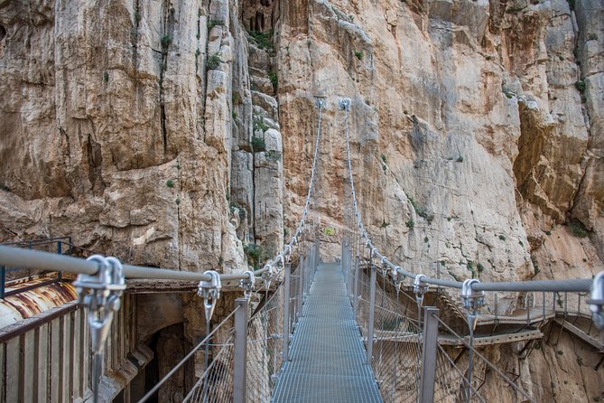 Epic Caminito del Rey Adventure: Guided Tour & Guaranteed Ticket - Crowds and Bottlenecks: The One Thing That Can Slow You Down
