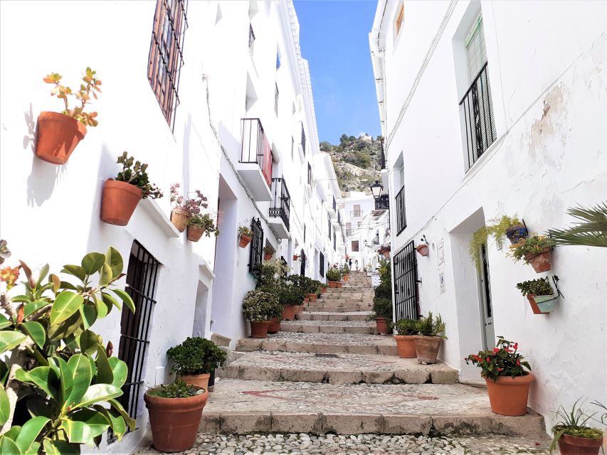 Frigiliana: Private walking tour - Walking Frigiliana’s Narrow Streets Without Getting Lost