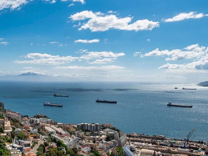 From Costa del Sol: Gibraltar Day Trip with Free Time - On the road from Malaga: guides, comfort, and helpful pacing