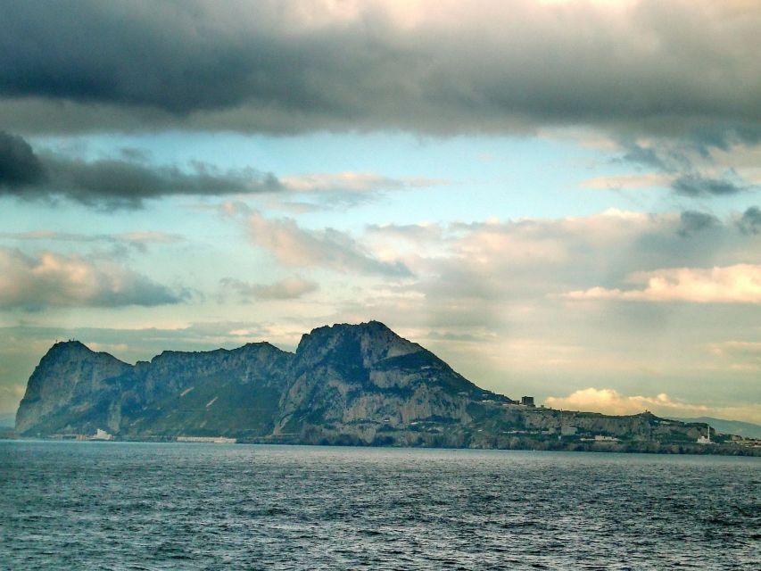 From Costa del Sol: Gibraltar Dolphin Watching by Boat - Getting to Gibraltar: guided coach time and what to listen for