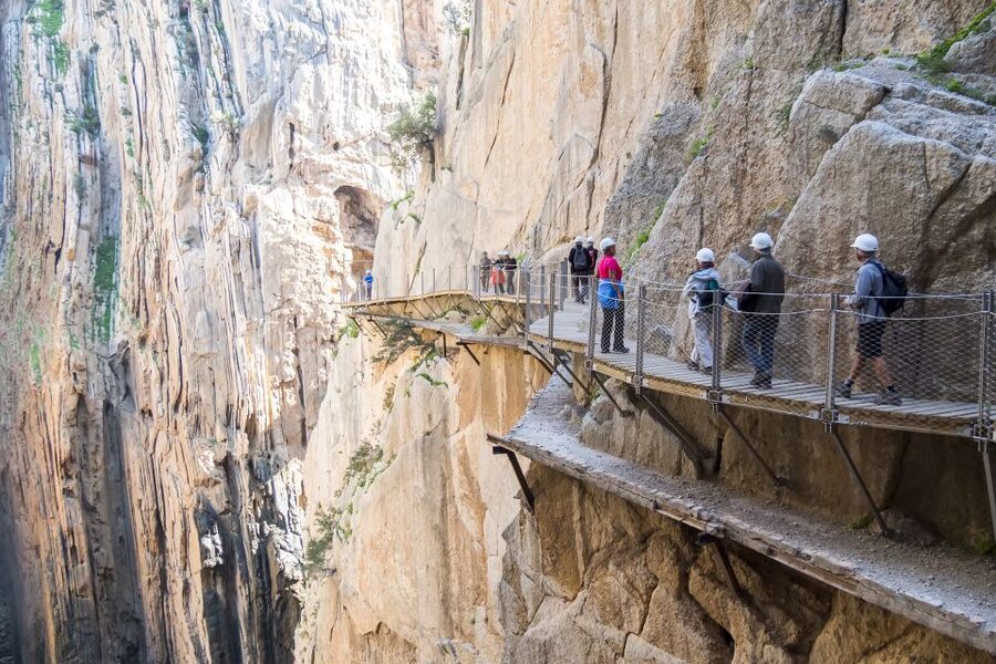 From Costa del Sol & Malaga: Caminito del Rey Guided Tour - Conde de Guadalhorce Dam: history you can actually picture