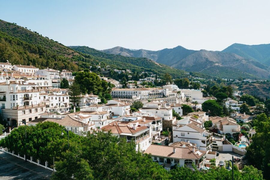 From Costa del Sol: Mijas, Marbella and Puerto Banús Tour - Key highlights at a glance
