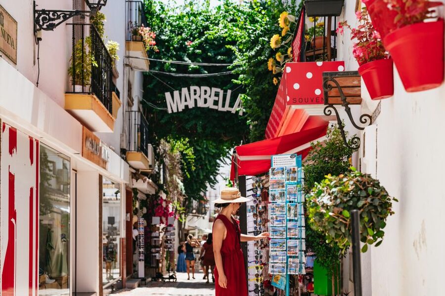 From Costa del Sol: Mijas, Marbella and Puerto Banús Tour - Why this Costa del Sol tour fits so well
