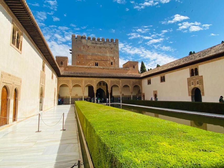 From Malaga: Alhambra Guided Tour with Entry Tickets - Generalife and the Partal: where the water features set the tone