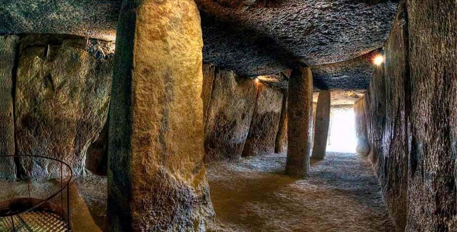 From Málaga: Caminito del Rey & Antequera: Dolmens and free time - Stop 5-6: Antequera free time for lunch and wandering