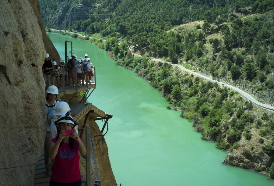 From Malaga: Caminito del Rey Private Guided Tour - How the private tour runs from Malaga
