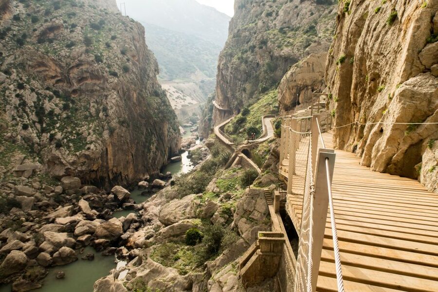 From Málaga: Caminito del Rey Small-Group Tour with Picnic - Meeting your group in Málaga and getting out to the gorge fast