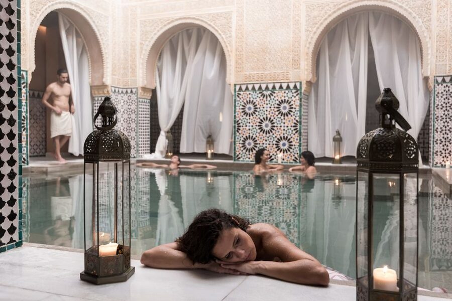 From Malaga: Hammam Bath, Kessa and Relaxing Massage Tour - Hammam Al Ándalus in Malaga: Moorish-feeling calm (without the spa attitude)
