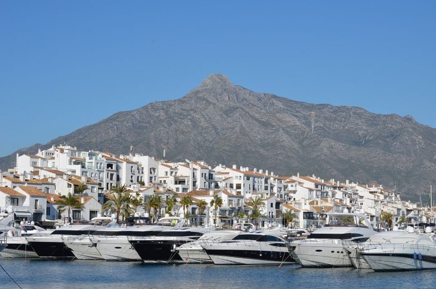 From Malaga or Costa del Sol: Mijas, Marbella & Puerto Banus - Golden Mile to Puerto Banús: yachts, supercars, and serious people-watching