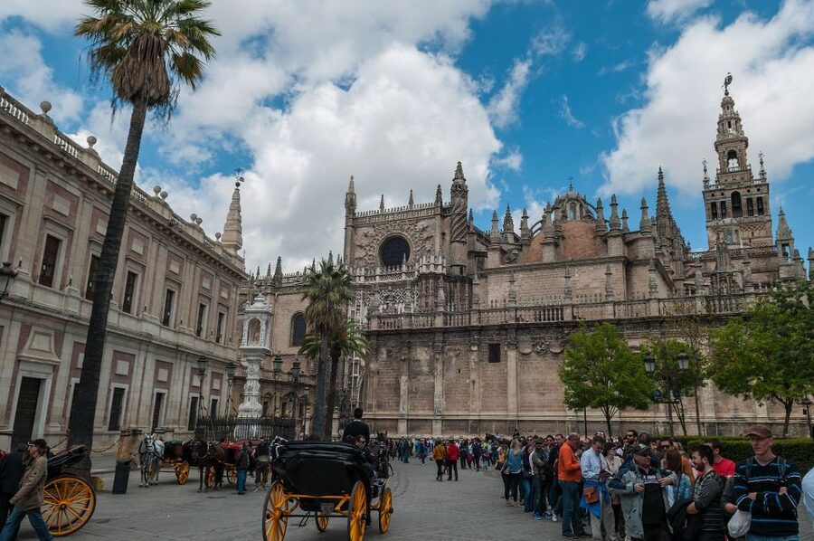 From Malaga: Private Seville, Alcazar and Cathedral Day Trip - Key points to know before you go