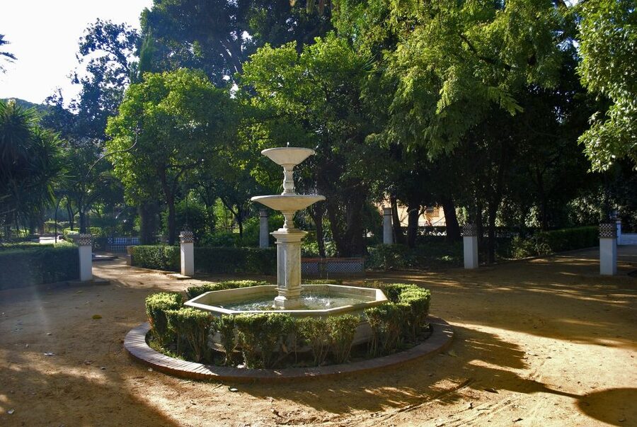 From Malaga: Private Seville, Alcazar and Cathedral Day Trip - Plaza de España, Murillo Gardens, and Old Town Wandering Without Losing the Plot