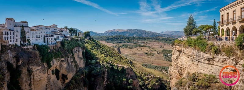 From Malaga: Ronda & Setenil de las Bodegas Day Trip - The practical side of walking in Ronda (and how to enjoy it)
