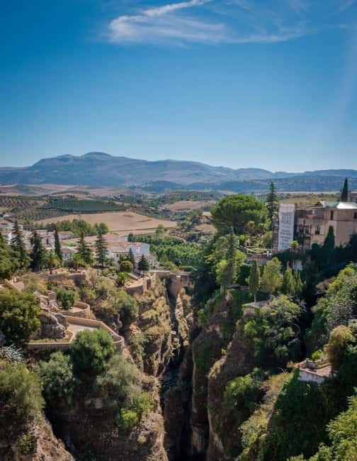 From Malaga: Ronda & Setenil de las Bodegas Day Trip - Setenil de las Bodegas: the rock-built village you can’t stop photographing