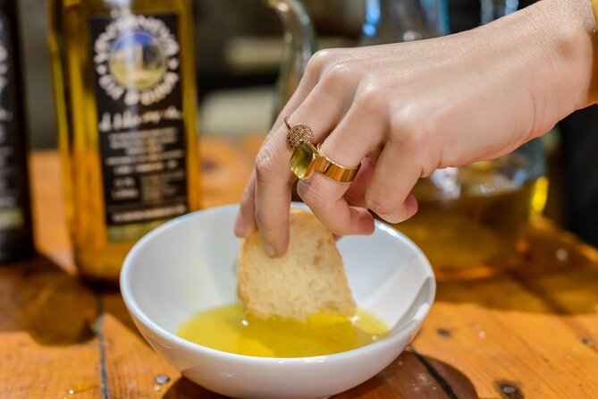From Malaga: Ronda, Wine & Olive Oil Tasting Premium Small Group - A Premium Small-Group Day Trip From Málaga to Ronda