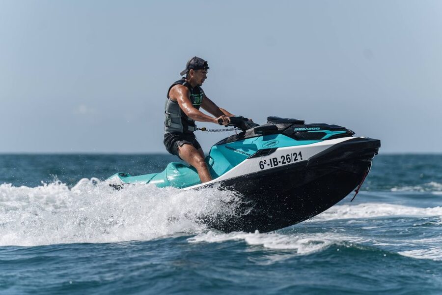 Fuengirola: Best Jet Ski Rental - Who can ride with you (and what the rules mean for your plans)