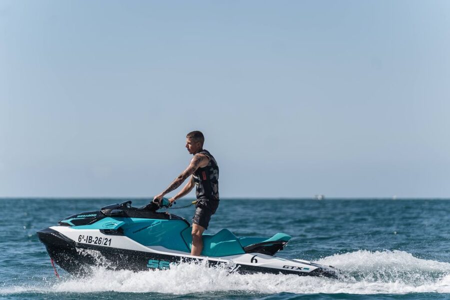 Fuengirola: Best Jet Ski Rental - Instructors and language: what to expect if you’re not fluent