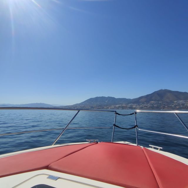 Fuengirola: Fantastic Dolphin Watching Yacht Tour with Drink - Onboard comfort: the 12-meter layout and how to choose your view