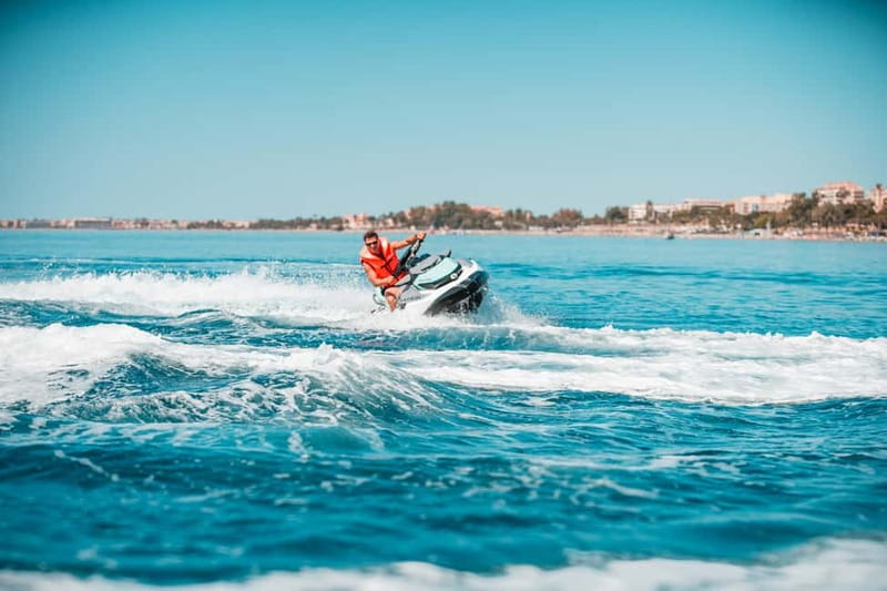 FUENGIROLA Jet Ski Rentals - Jetski Excursions - How the ride works without a license: instruction first, speed second