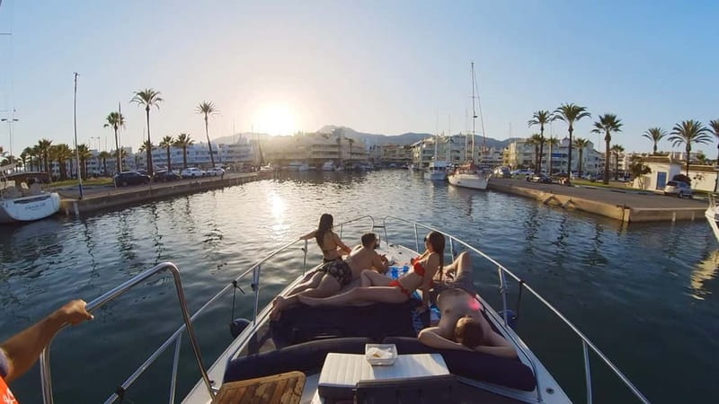 Fuengirola: Magical Sunset Yacht Tour - Snacks, cold drinks, and comfort: the details that change the mood