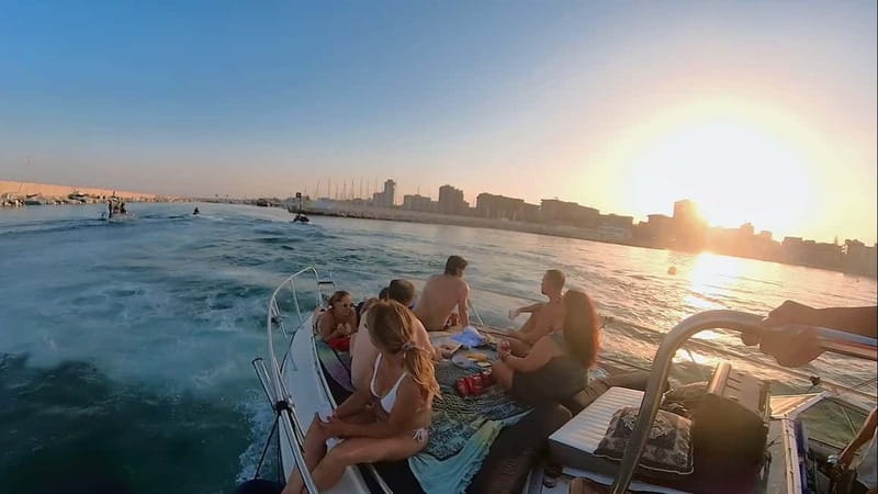 Fuengirola: Magical Sunset Yacht Tour - FAQ