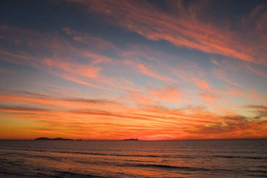 Fuengirola: Sunset Boat Tour with a Drink - Value check: is $41 for a 2-hour sunset cruise worth it?