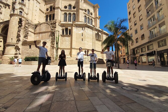 Gibralfaro Castle Guided Tour – Best Panoramic Views of Málaga - Getting started at QQ Bikes in Puerto de Málaga