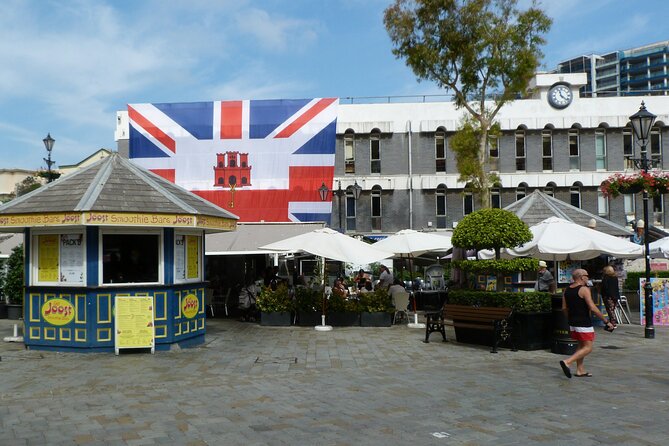 Gibraltar Day Trip at your Own Pace from Malaga & Costa del Sol - Getting oriented fast: Casemates Square, Time Tunnel, City Hall, Commonwealth Park