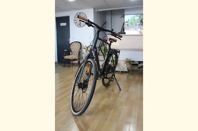 Gravel Bike rental in Malaga - What makes this rental stand out (in a good, practical way)