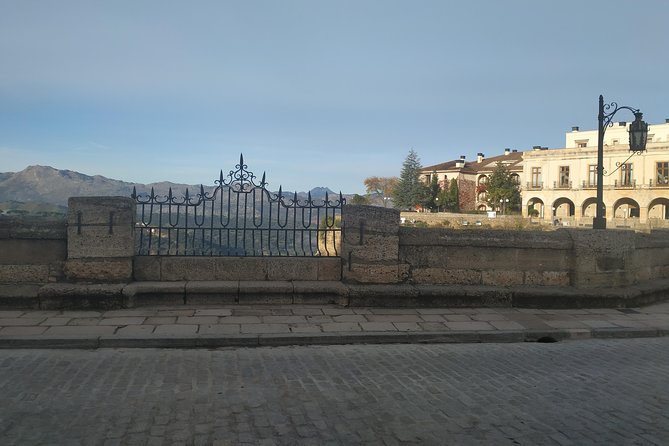 Guided Tour of Ronda - First Impressions in Ronda: Why This Walking Route Works